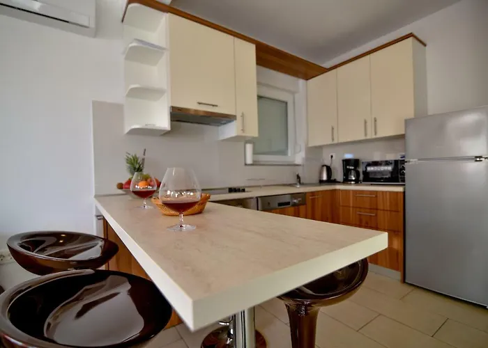 Stella Apartment